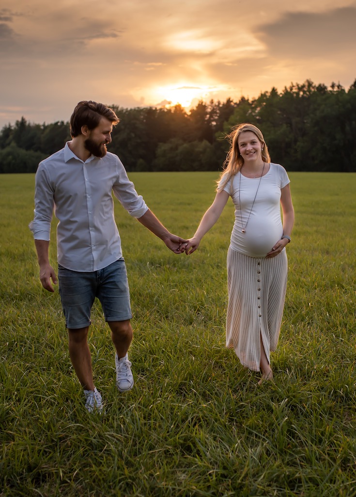 Těhotenské focení západ slunce